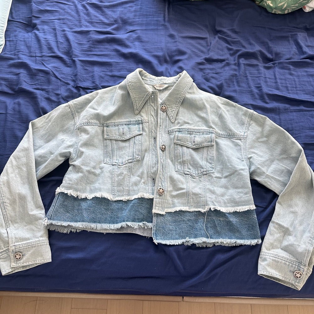 Two-Tone Denim Jacket with Frayed Hem
